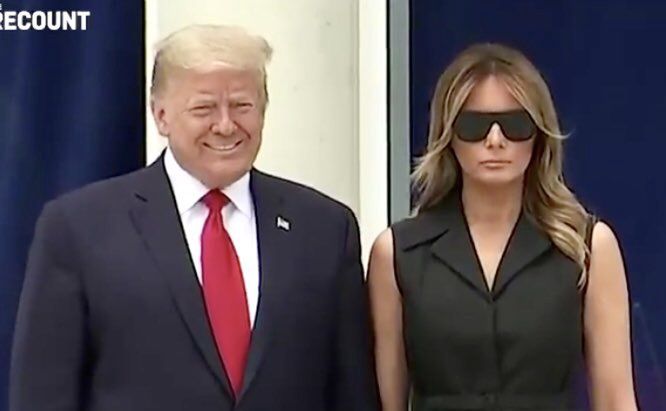 Donald Trump poprosił Melanię Trump, by się uśmiechnęła