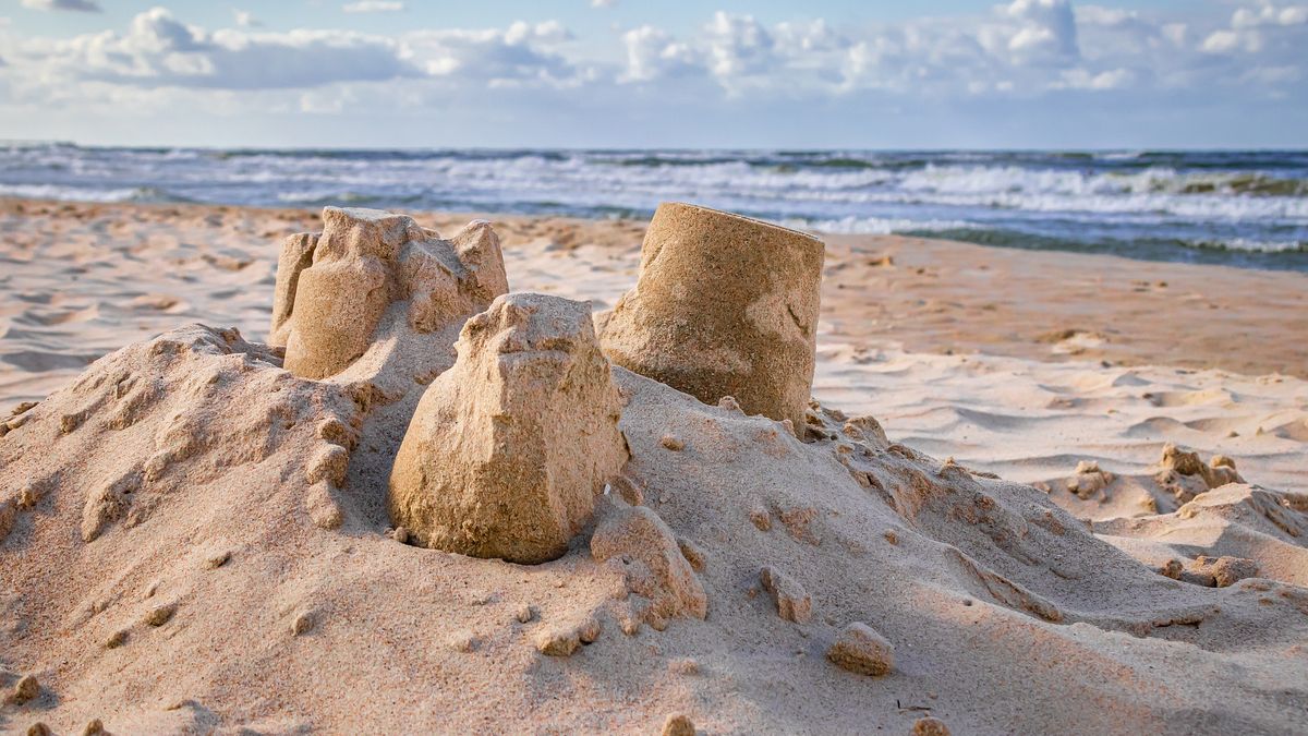 Koronawirus w Polsce. Czy można wyjechać na wakacje za granicę?