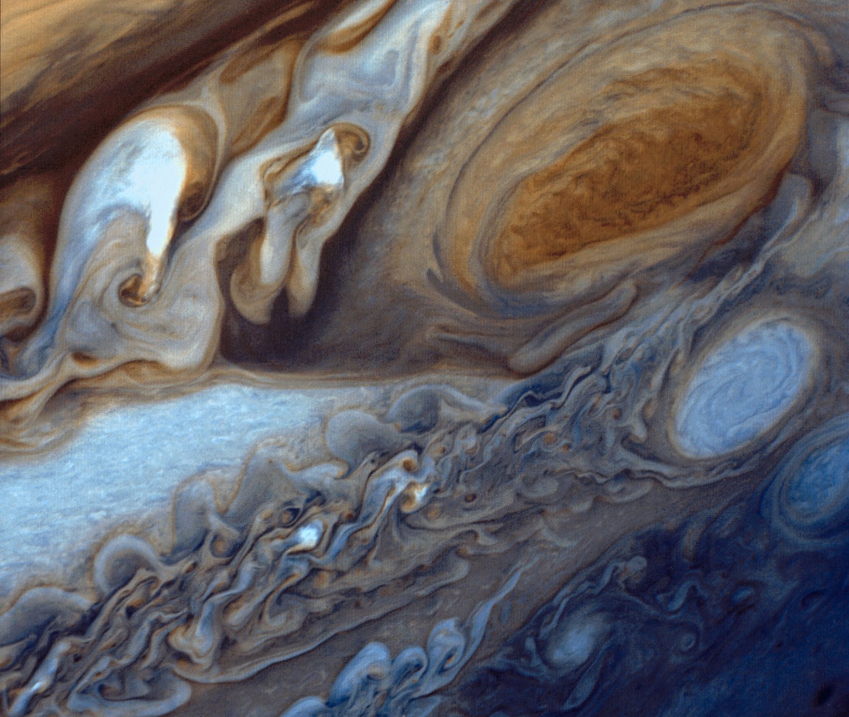 Voyager 1 - zdjęcie Wielkiej Czerwonej Plamy na Jowiszu