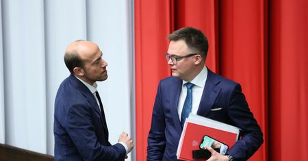 Budka upomina Hołownię. "To nie przystoi"