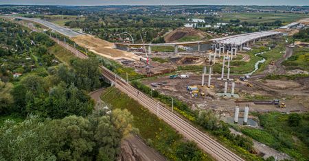 Drogowcy chcą, by GDDKiA zamknęła drzwi firmom z Azji. Resort zrobił pierwszy krok