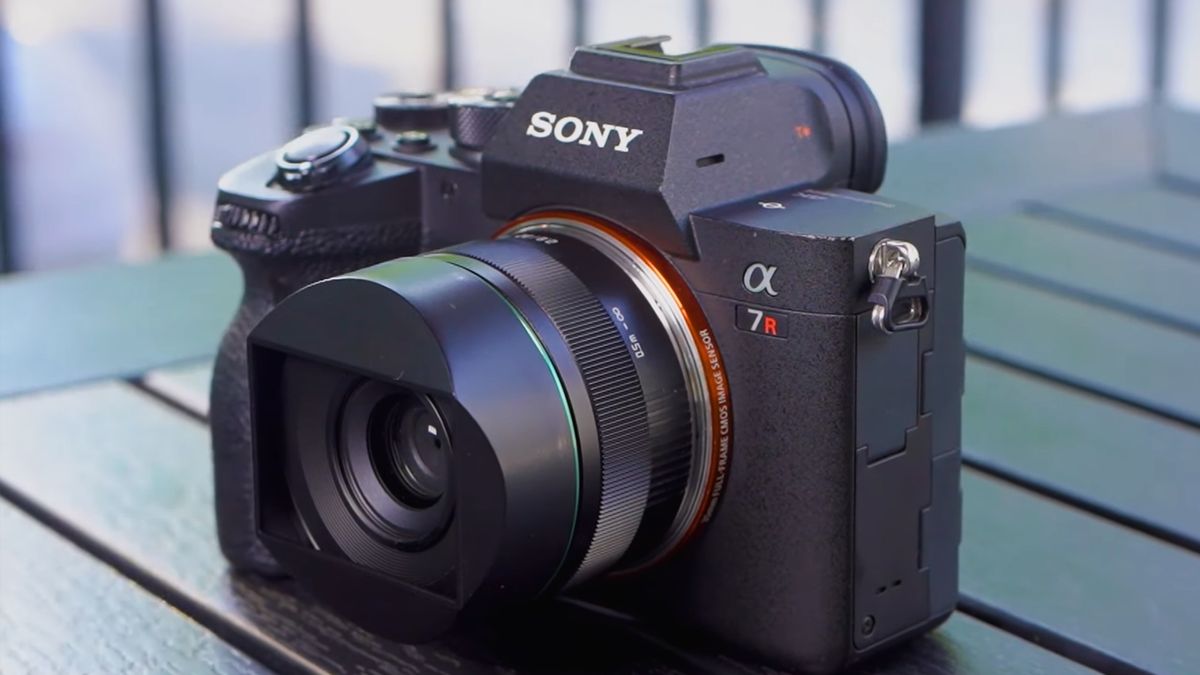 TTArtisan zapowiada swój pierwszy obiektyw z autofokusem. Ciekawe, co z tego wyjdzie 1