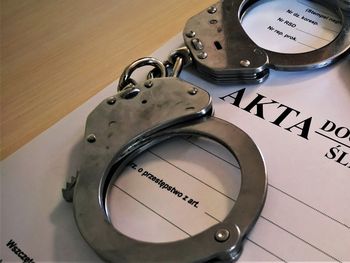 Augustów: 43-latka zatrzymana za przemoc wobec matki i naruszenie zakazu