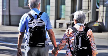 Coraz więcej seniorów w Europie. Koszty przerażają