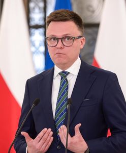 Niespodziewany wpis Hołowni i wolta. Dziwne tłumaczenia z KO