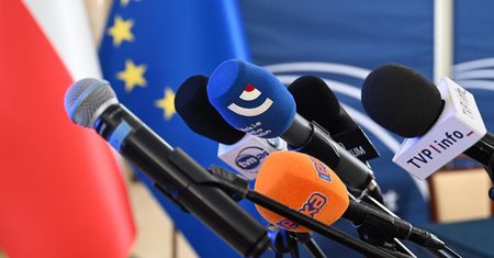 Zaufanie do mediów prywatnych w Polsce rośnie. Co z publicznymi?