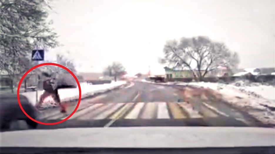 Niebezpieczne zdarzenie na pasach. Auto pędziło wprost na dziecko. 