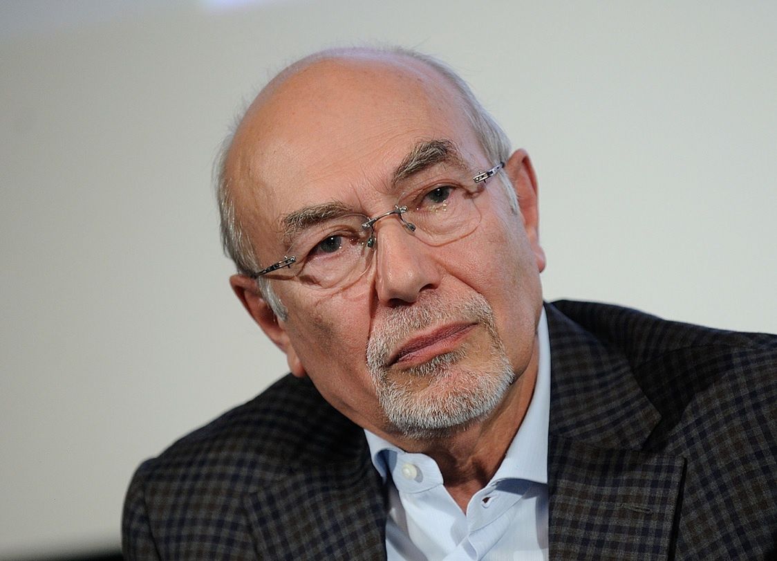 Były szef Polsatu nadzoruje telekom. Zamiast żony Solorza