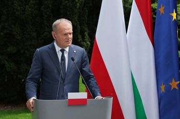 Drony nad Litwą. Tusk reaguje: zagrożenie jest realne
