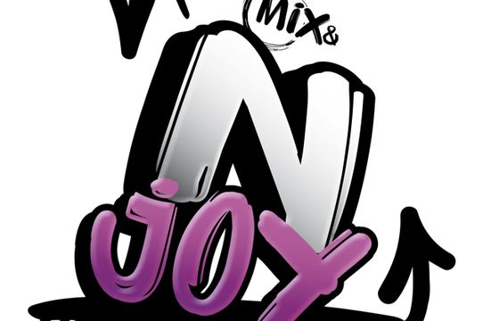 „Wymixuj się” w kampanii napoju Njoy od Ustronianki