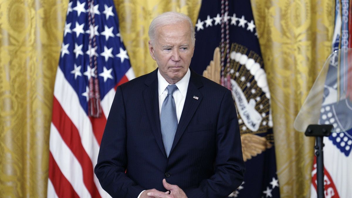 Temporary
Washington, DC  - United States President Joe Biden participates in a Medal of Honor Ceremony in the East Room of the White House in Washington, DC.

Pictured: Biden

BACKGRID USA 3 JULY 2024 

BYLINE MUST READ: MediaPunch / BACKGRID

USA: +1 310 798 9111 / usasales@backgrid.com

UK: +44 208 344 2007 / uksales@backgrid.com

*UK Clients - Pictures Containing Children
Please Pixelate Face Prior To Publication*
MPNC