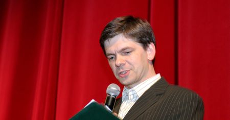 Tajemnicza historia, którą ojciec zabrał do grobu. Filip Łobodziński odkrył ją dopiero po jego śmierci