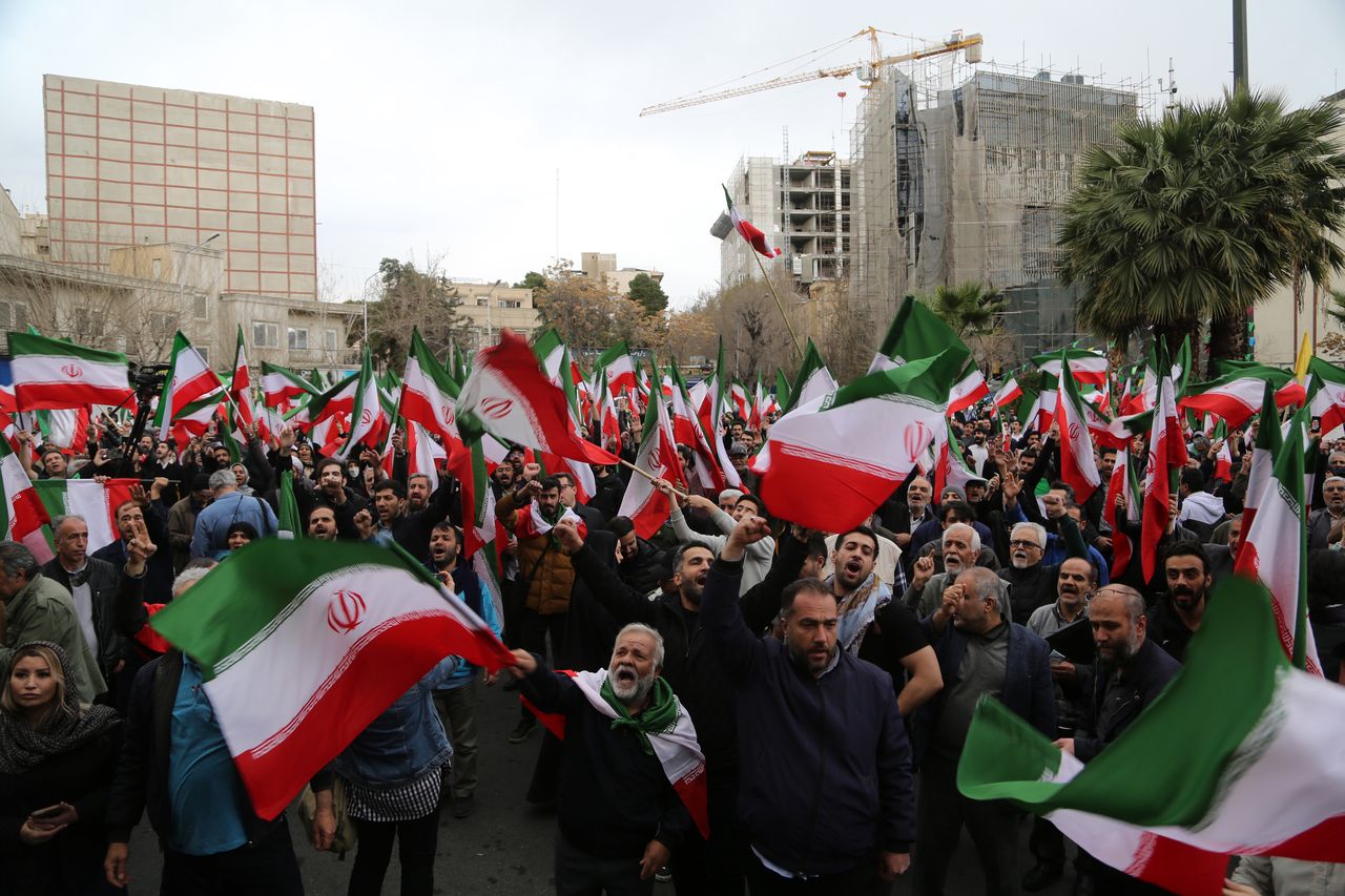 Ataki pogłębiają kryzys Iranu. Gospodarka pod rosnącą presją