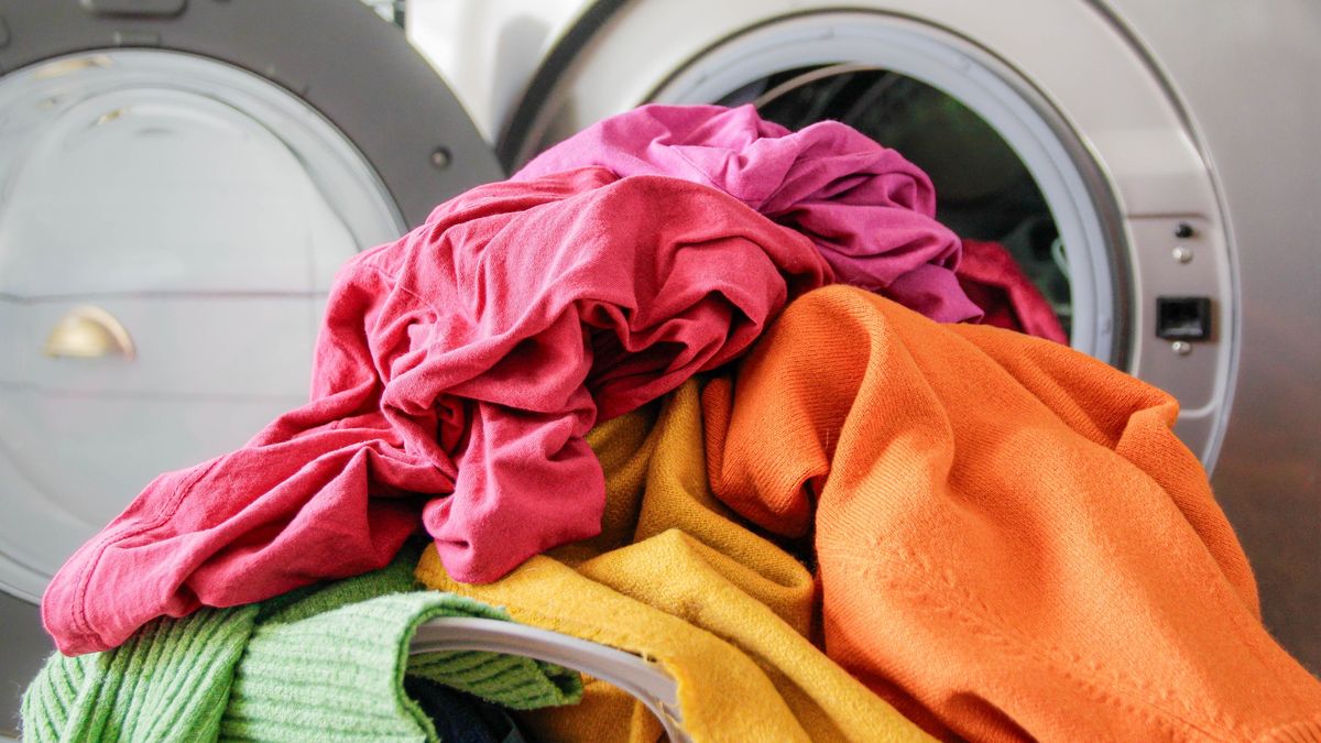 Jak zmniejszyć zużycie prądu podczas prania?
