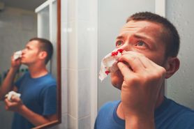 Urazy i złamania nosa - przyczyny, objawy, leczenie