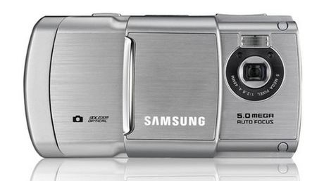 GSMA 2008: Samsung G810 - kolejny smartfon z 5 megapikselami 1