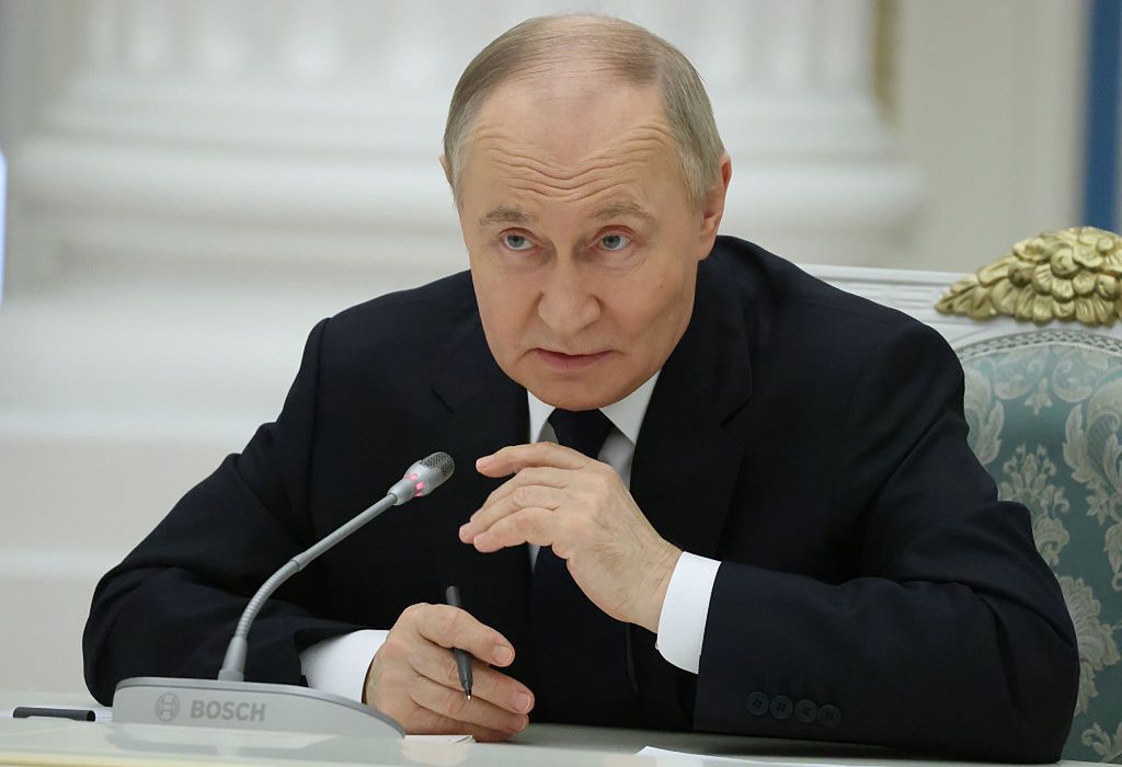 Russia cancels Moscow air show amid drone attack fears