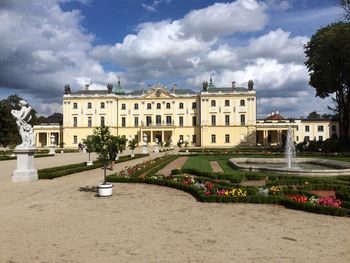 Białystok: Perła baroku w sercu Podlasia. Dziedzictwo hetmana