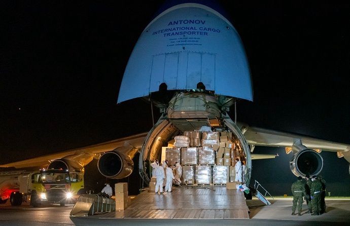 Koronawirus. Do Wrocławia dotarł kolejny transport ze sprzętem medycznym