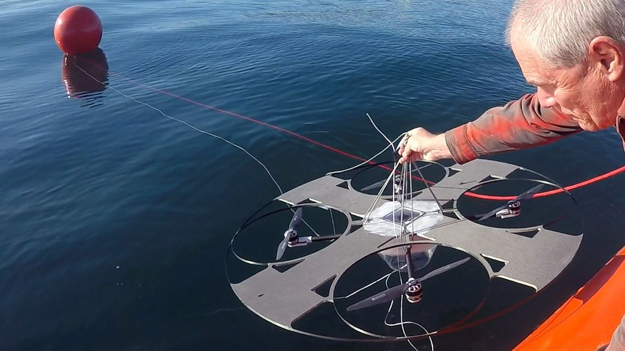 Próby drona Aqua-Quad