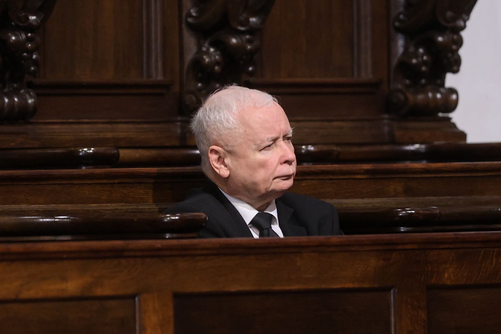 Jarosław Kaczyński chwalony przez premiera. "Wyciągnął Polskę z dziadostwa"