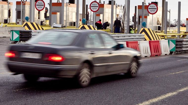 Pobór opłat (fot. onet.pl)