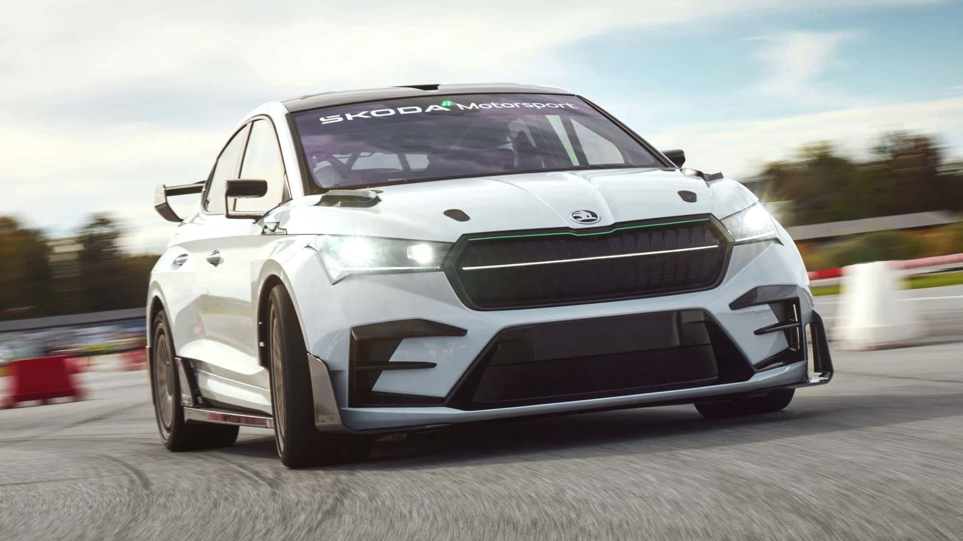 Škoda Enyaq RS Race Concept 
