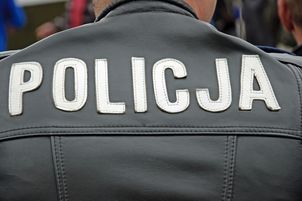 Znalazł portfel i zatrzymał go dla siebie. Włoszczowscy policjanci szybko ustalili sprawcę