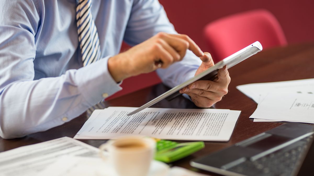 Przejście z UoP na B2B - kiedy warto przejść na B2B?