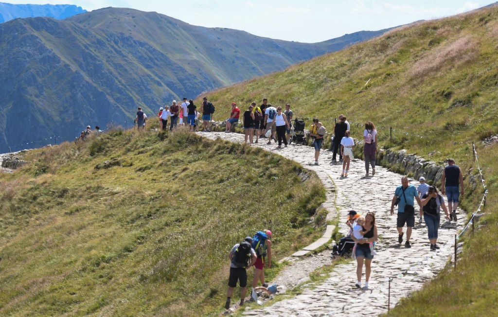 W ostatni weekend sierpnia na górskich szlakach można się spodziewać tłumów 