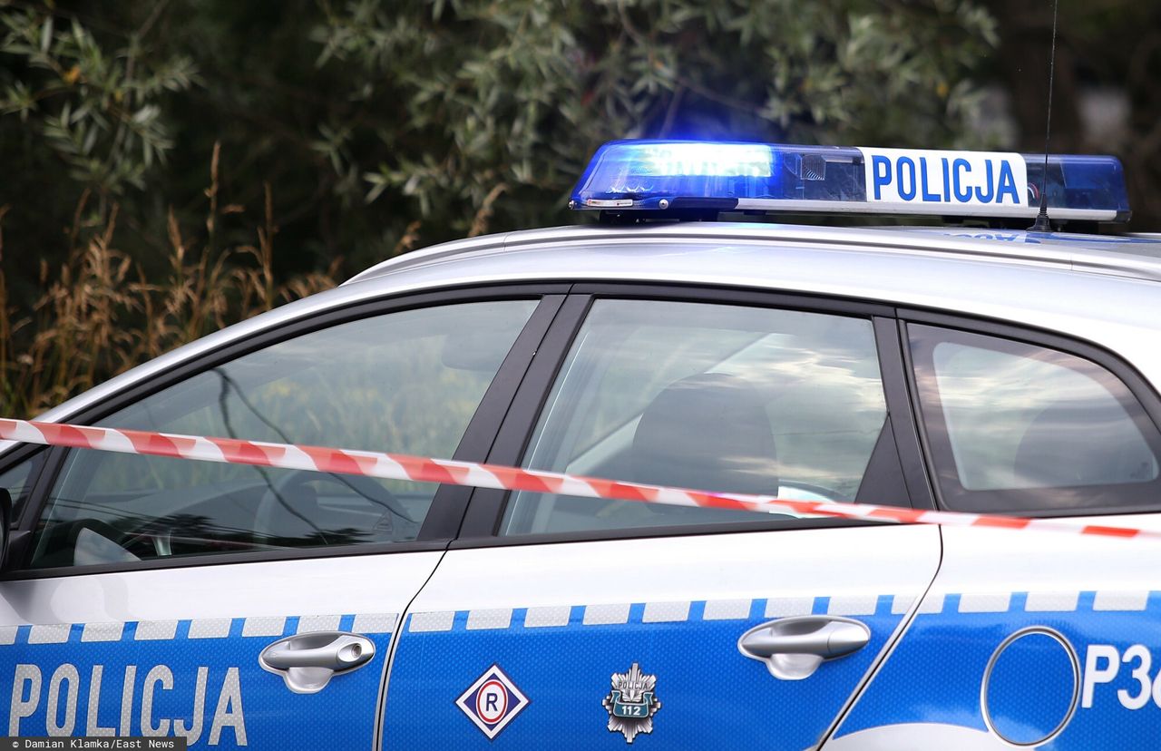 Znaleziono zwłoki noworodka w koszu na śmieci przy przystanku