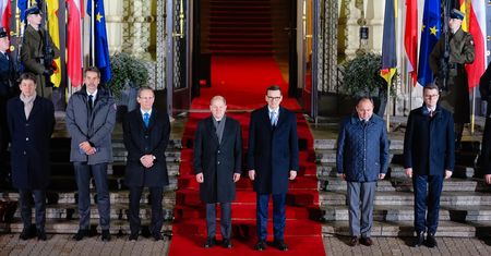 Kanclerz Scholz w Warszawie. Rozpoczęło się spotkanie z premierem Morawieckim