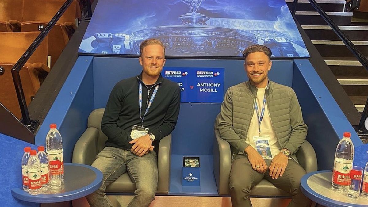 Adam i Matty Cash na MŚ w snookerze 