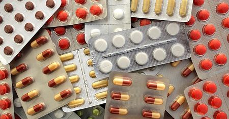 Popularny antybiotyk znika z aptek. Czy będzie jeszcze dostępny?