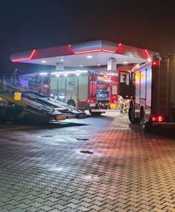 Pożar przy DK17. Zapalił się ukraiński autobus-ambulans