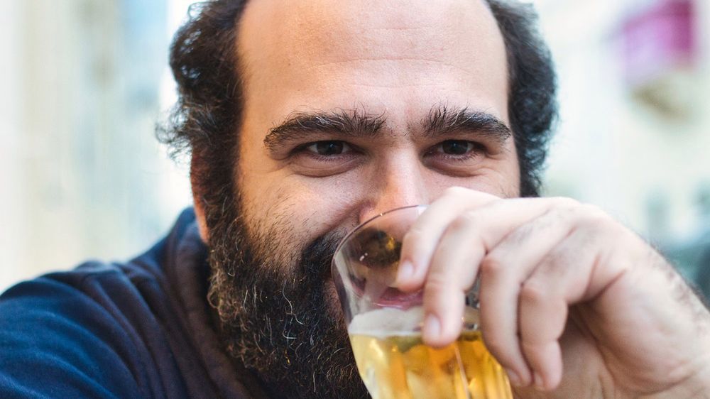 Alkohol dewastuje wątrobę i zwiększa ryzyko raka