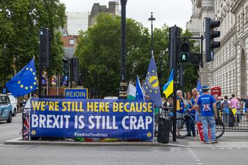 UE zapłaciła za kampanię przeciw UE? Media: kontrowersje wokół brexitu