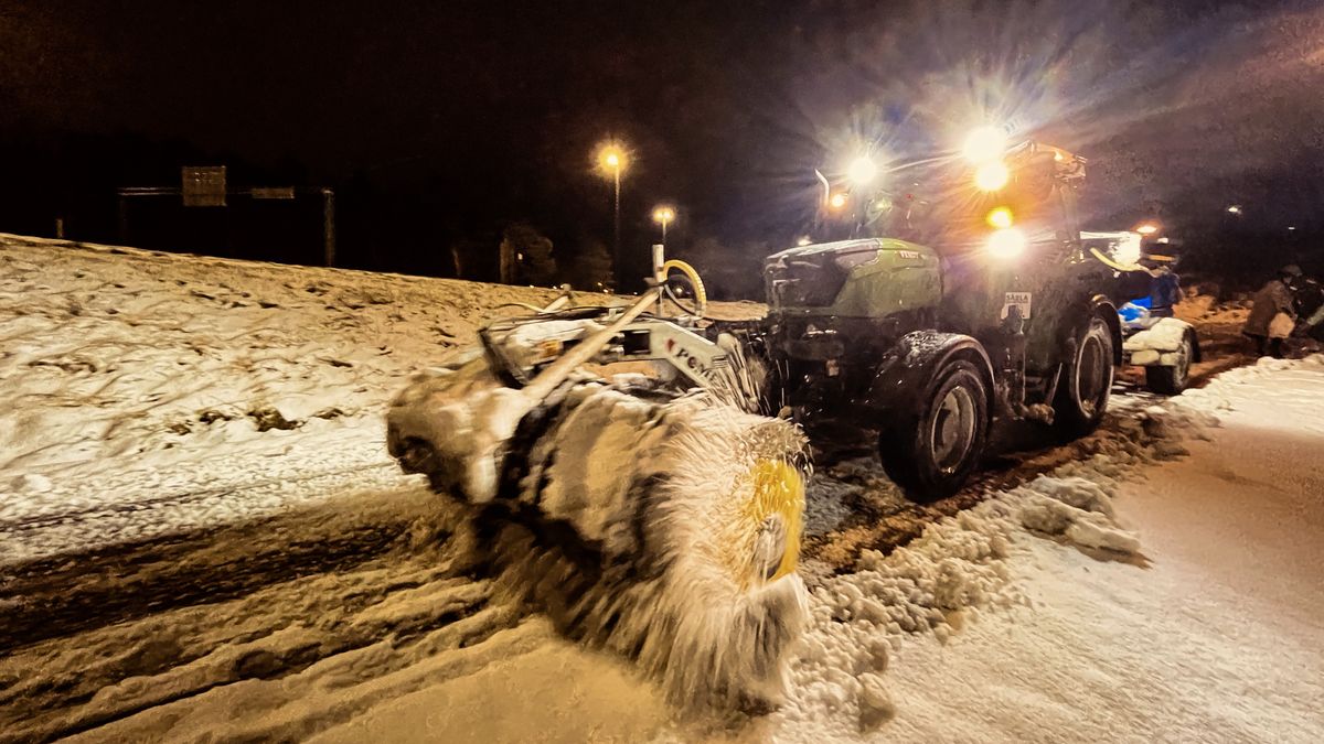 Atak zimy w Skandynawii. Sytuacja na drogach trudna.
