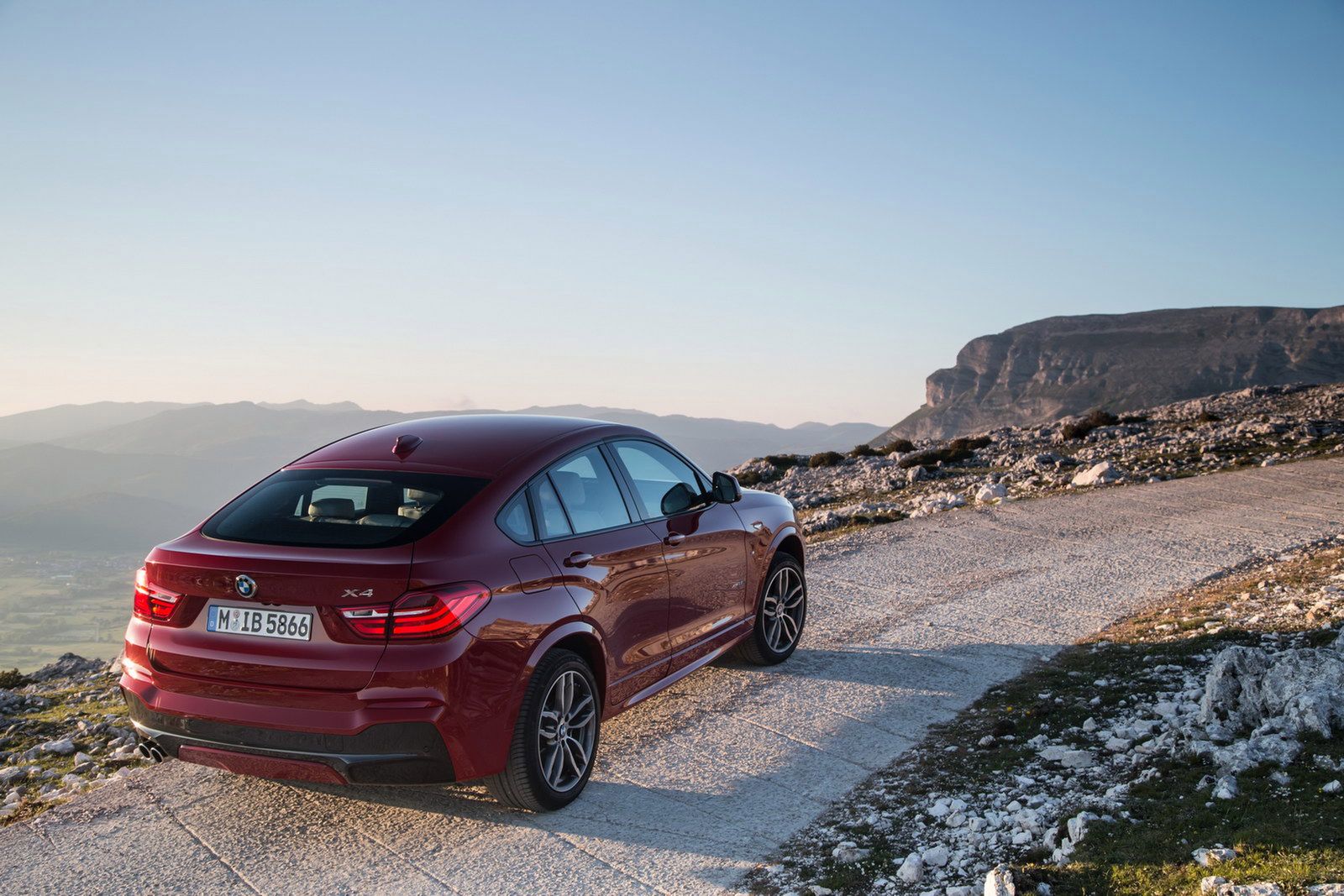 Nowe BMW X4 w oficjalnej galerii zdjęć 36