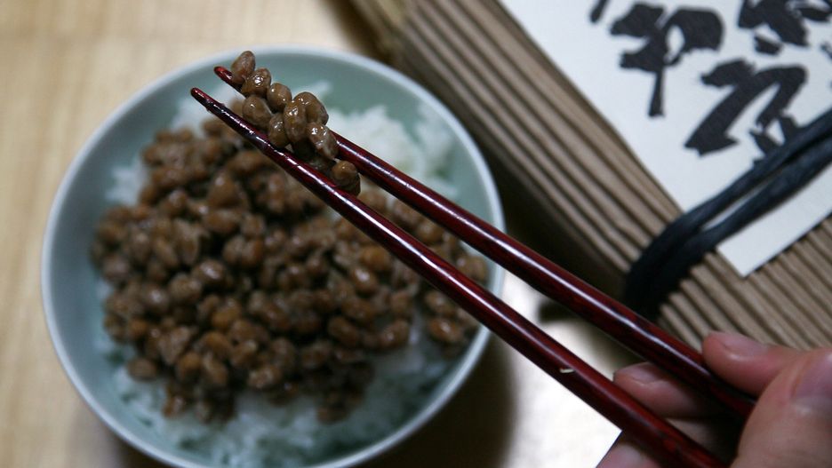 Natto - enzym w tej potrawie blokuje COVID-19