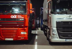 Prawie trzy tysiące ciężarówek na granicy. Polacy blokują