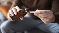 Pilny komunikat GIF. Wstrzymano sprzedaż popularnego syropu