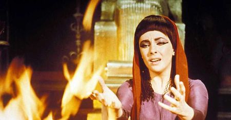 "Cleopatra": to nie miało prawa się udać. Wielki film klapą stulecia