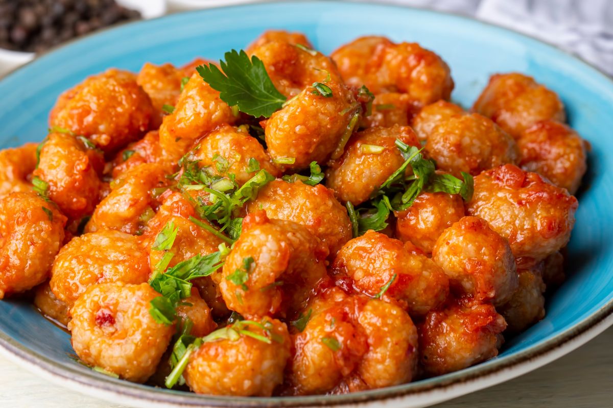 Bez ciężkiego sosu i zasmażki. Tureckie pulpeciki zachwycą lekkością