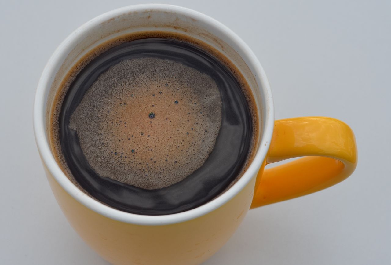 Za dużo kawy? Organizm wysyła skargi, których nie należy lekceważyć