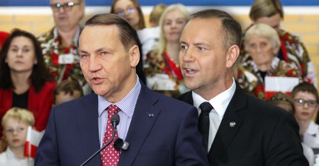 Nawrocki zwrócił się do premiera. Ostro odpowiedział mu Sikorski