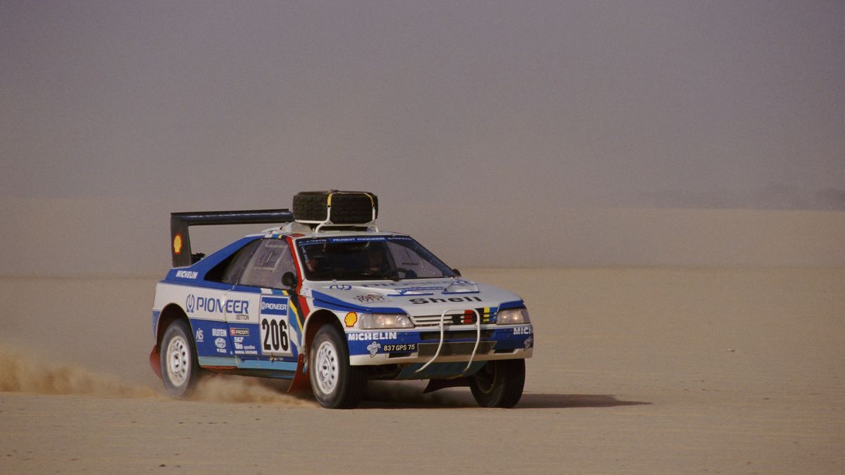 Peugeot 405 T16 - ostatni zwycięzca Dakaru z lwem na masce