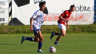 4. liga podkarpacka. Sokół Nisko zagiął parol na ofensywnego gracza z Brazylii