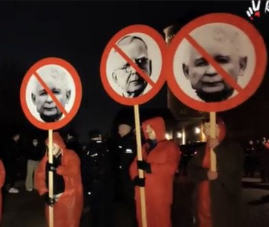 Kolejna akcja Lotnej Brygady Opozycji. "Czerwone ludziki" z zakazem dla Kaczyńskiego i Jędraszewskiego