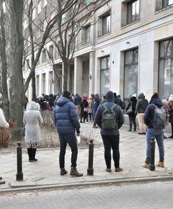 Gigantyczne kolejki po paszport. Paraliż urzędów